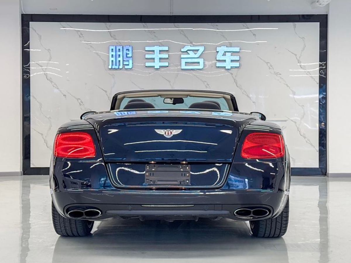 賓利 歐陸  2014款 4.0T GT V8 S 敞篷標(biāo)準(zhǔn)版圖片