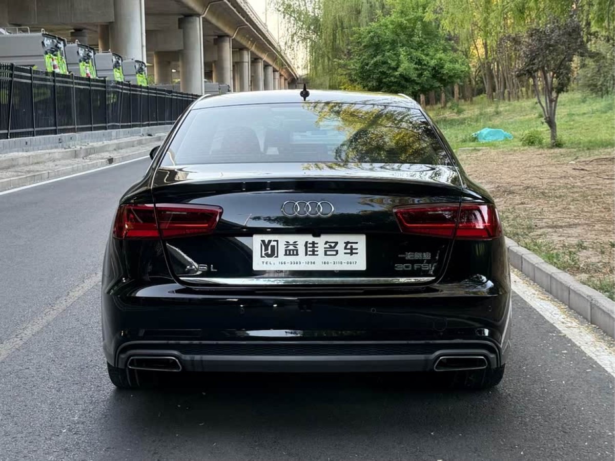 奧迪 奧迪Q3  2018款 30周年年型 30 TFSI 風尚型圖片