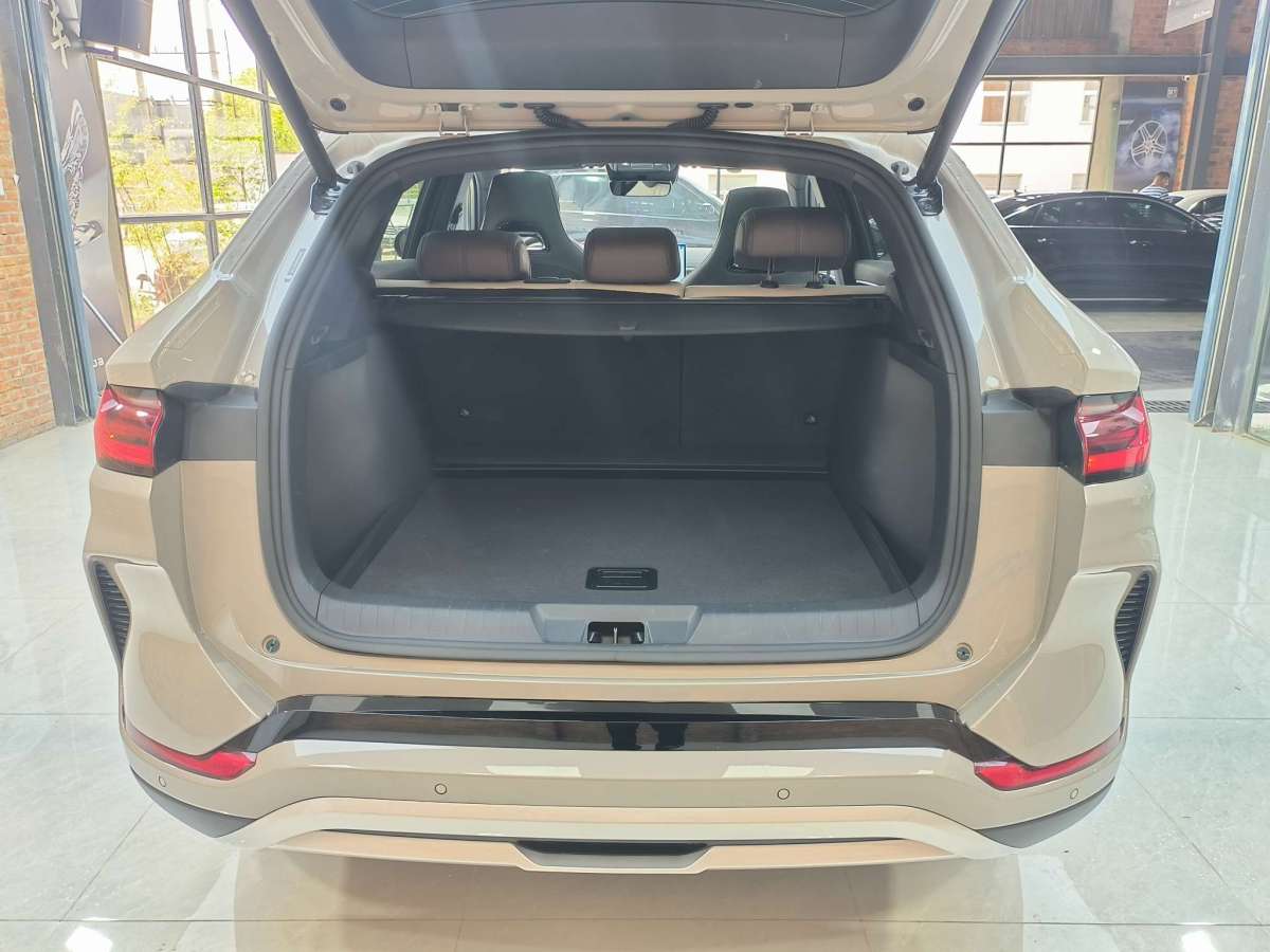 比亞迪 宋PLUS新能源  2025款 EV 605km 旗艦型圖片