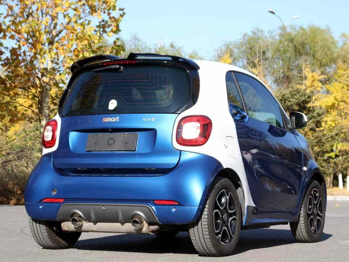 smart fortwo 圖片