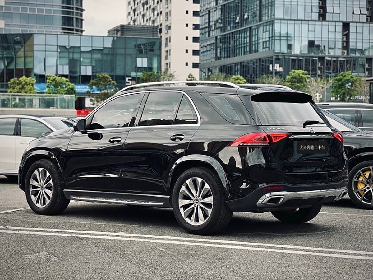 2022年6月奔馳 奔馳GLE  2022款 改款 GLE 450 4MATIC 時(shí)尚型