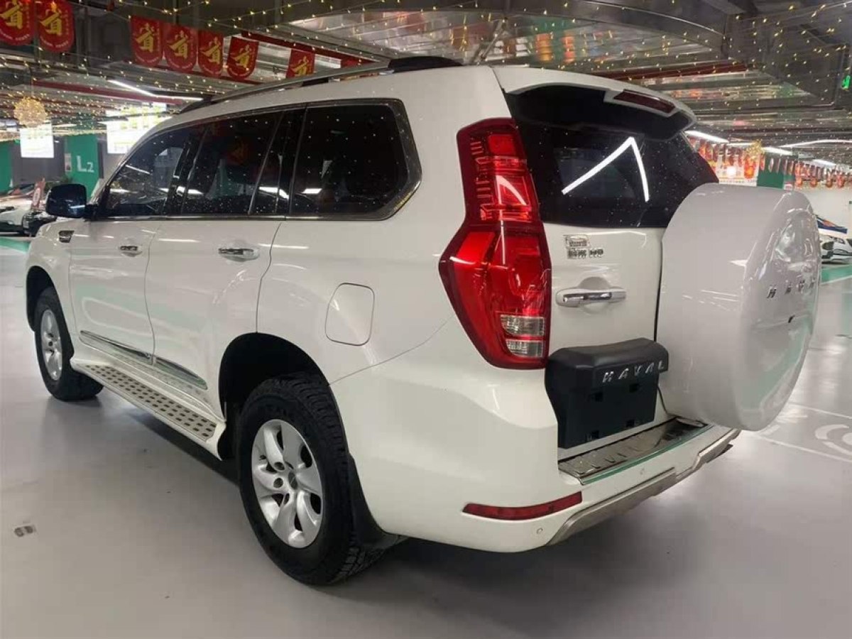 哈弗 H9  2015款 2.0T 四驅(qū)標(biāo)準(zhǔn)型 7座圖片
