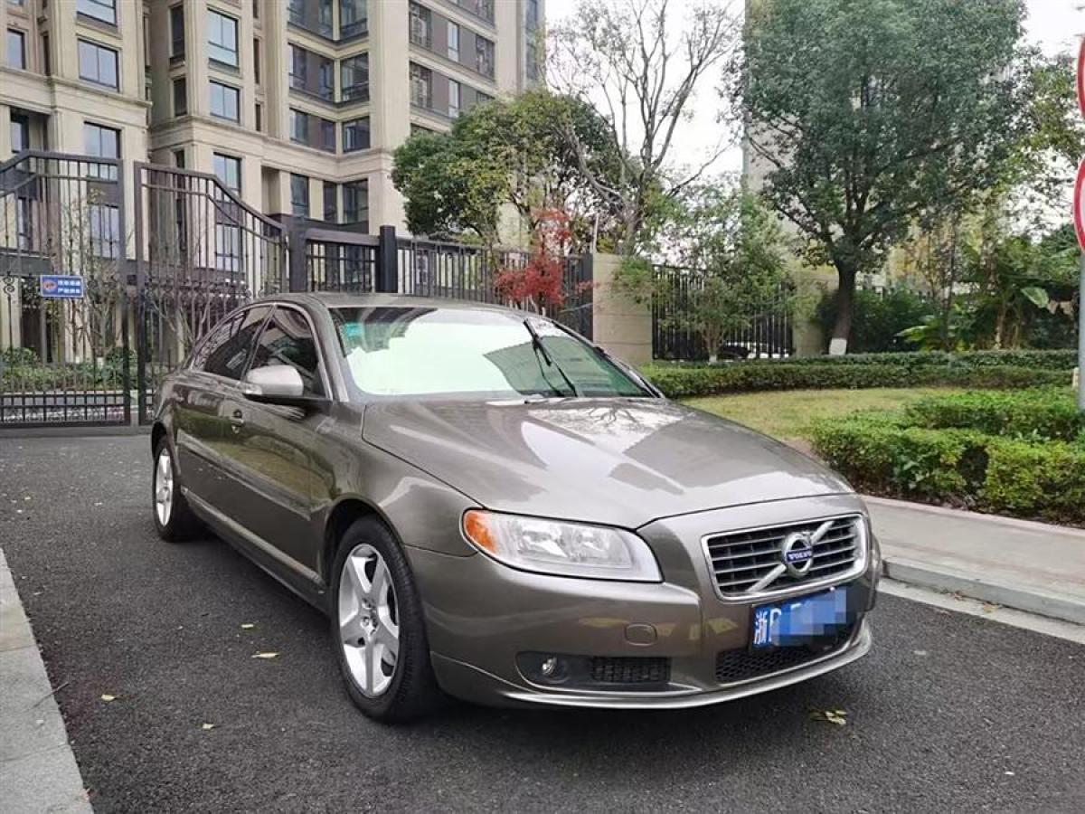 沃爾沃 S80L  2010款 2.5T 智尊版圖片