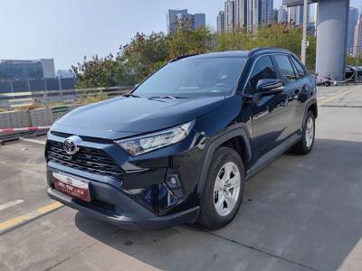 2023年9月 豐田 RAV4榮放 2.0L CVT兩驅(qū)都市版圖片