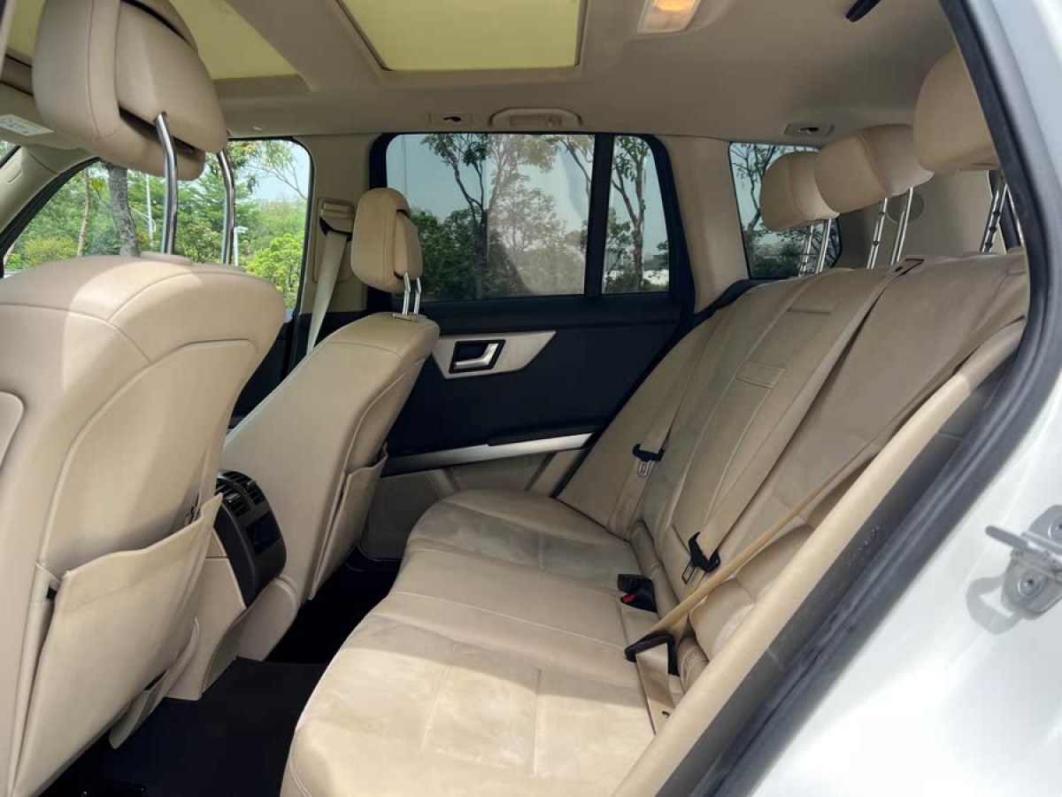 奔馳 奔馳GLK級  2015款 GLK 260 4MATIC 動感型 極致版圖片