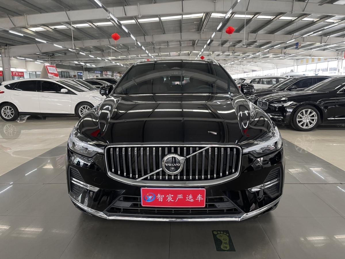 2021年07月沃爾沃 XC60  2022款 B5 四驅(qū)智遠(yuǎn)豪華版