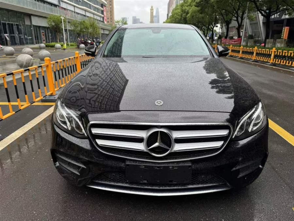 奔馳 奔馳E級  2016款 E 300 L 運(yùn)動豪華型圖片