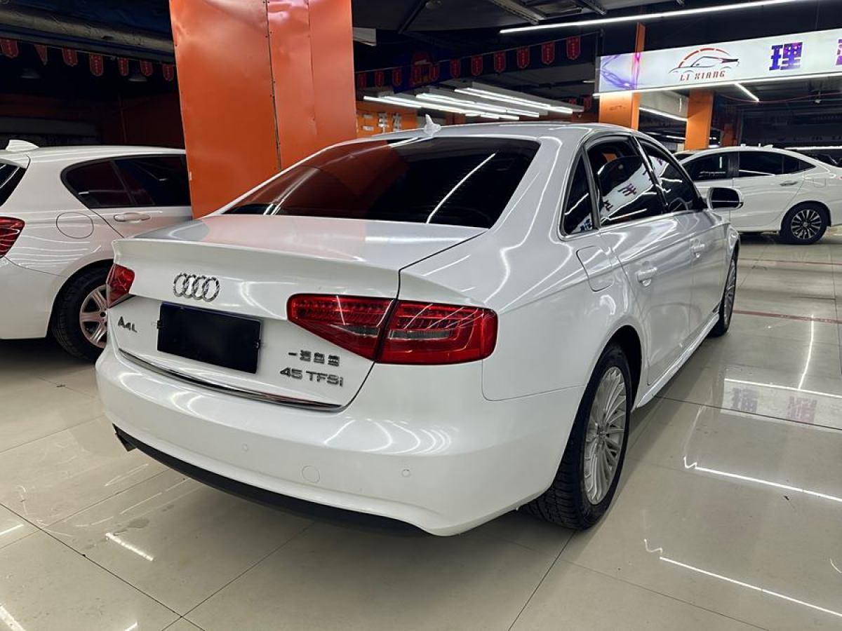 奧迪 奧迪A4L  2013款 35 TFSI 自動豪華型圖片