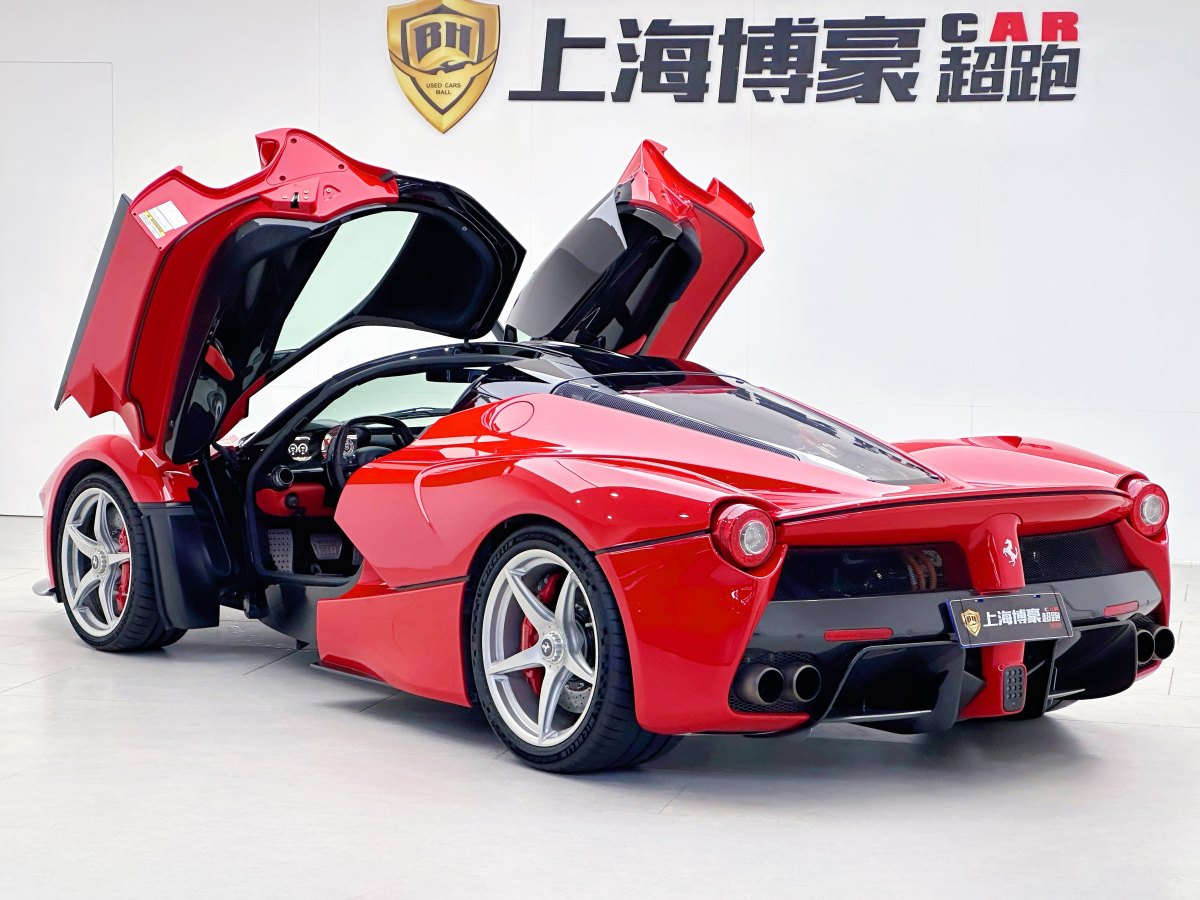 法拉利 LaFerrari  2014款 6.3L 標(biāo)準(zhǔn)版圖片