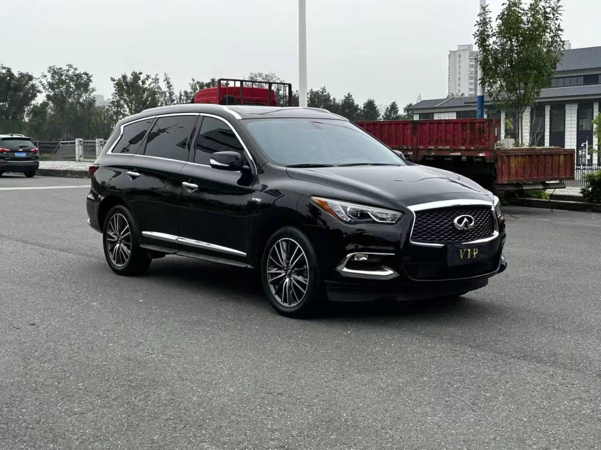 英菲尼迪 QX60  2020款 2.5 S/C Hybrid 兩驅(qū)卓越版 國VI圖片