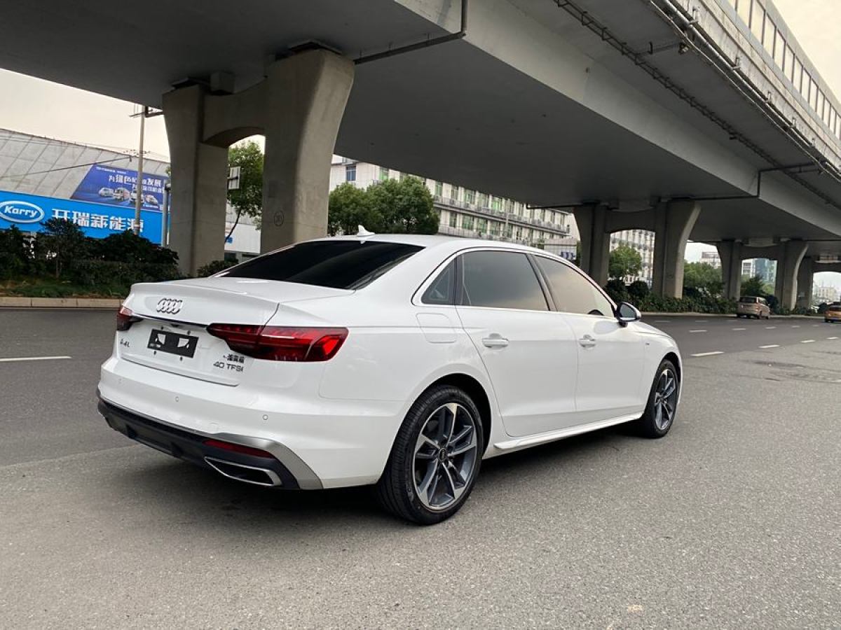 奧迪 奧迪A4L  2023款 40 TFSI 時尚動感型圖片