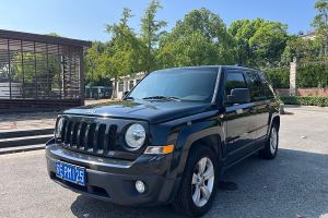 自由客 Jeep 2.4L 运动版