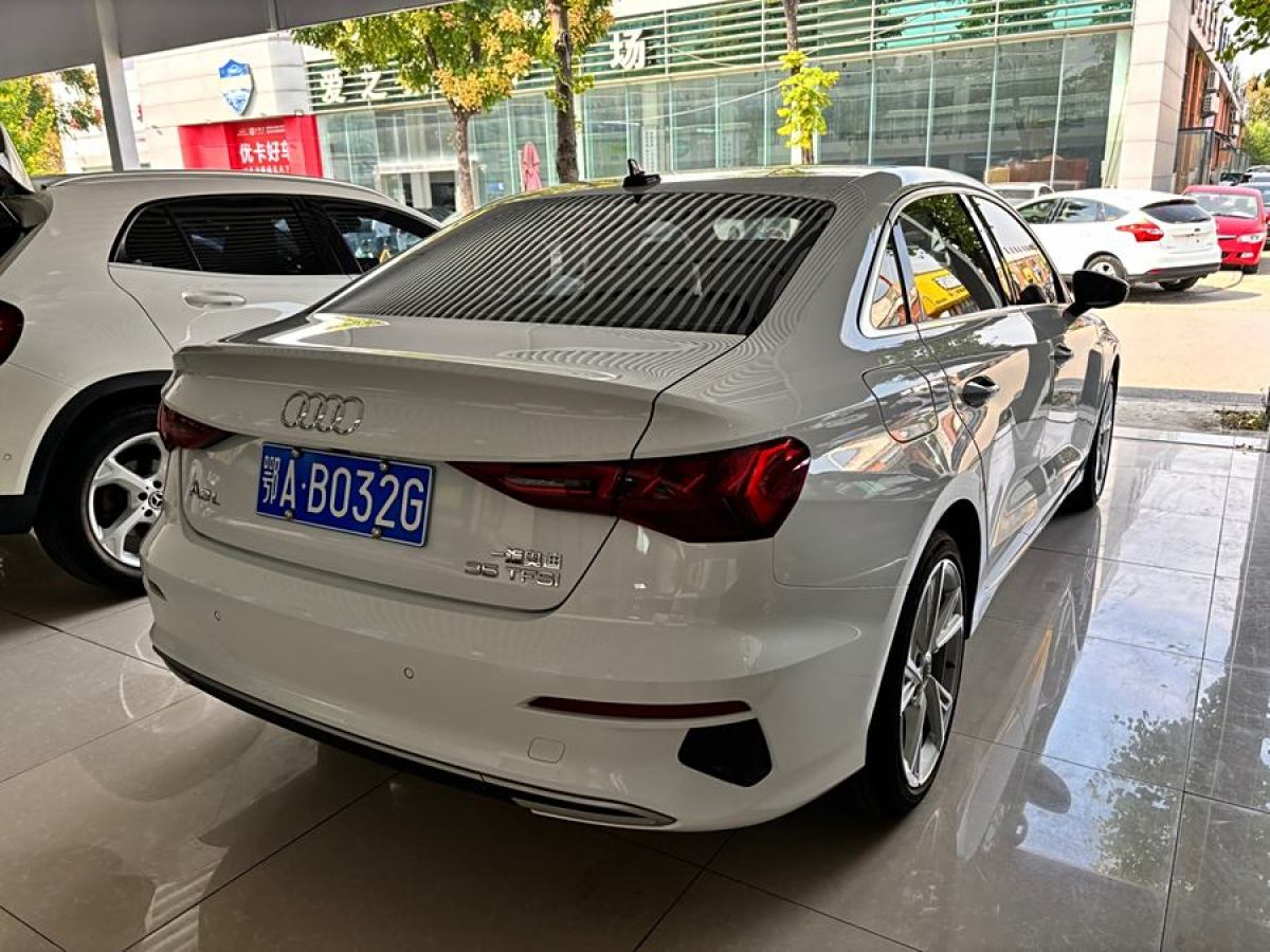 2021年3月奧迪 奧迪A3  2021款 A3L Limousine 35 TFSI 時(shí)尚致雅型