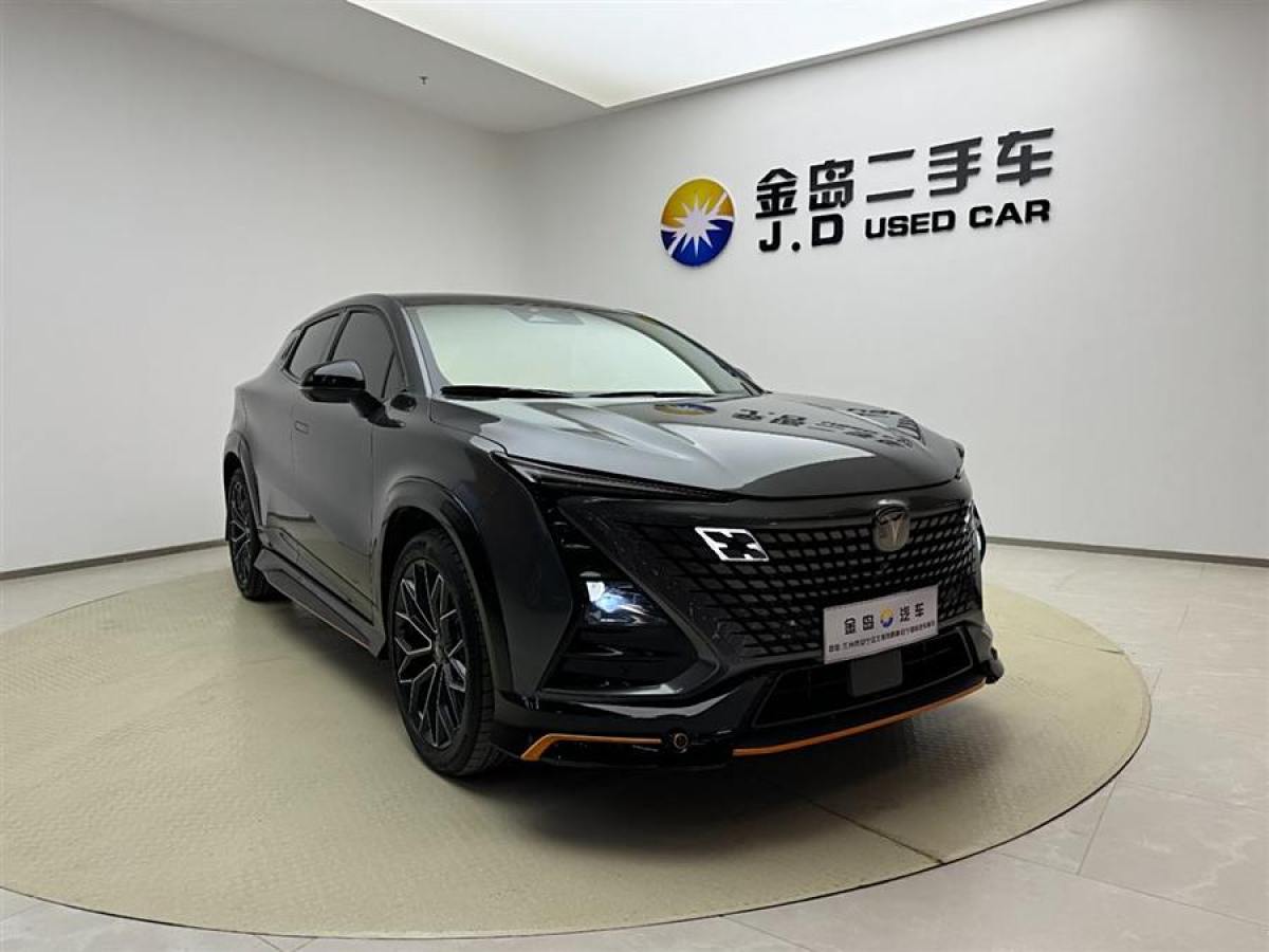 長(zhǎng)安 UNI-T  2023款 第二代 1.5T 尊享型圖片