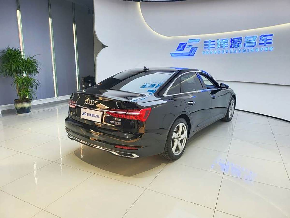 奧迪 奧迪A6L  2023款 改款 45 TFSI quattro 臻選致雅型圖片