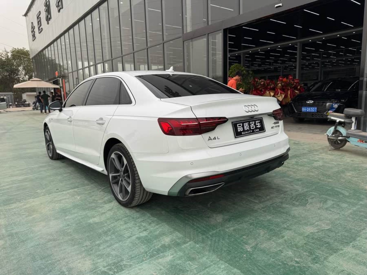 奧迪 奧迪A4L  2022款 40 TFSI 時尚動感型圖片
