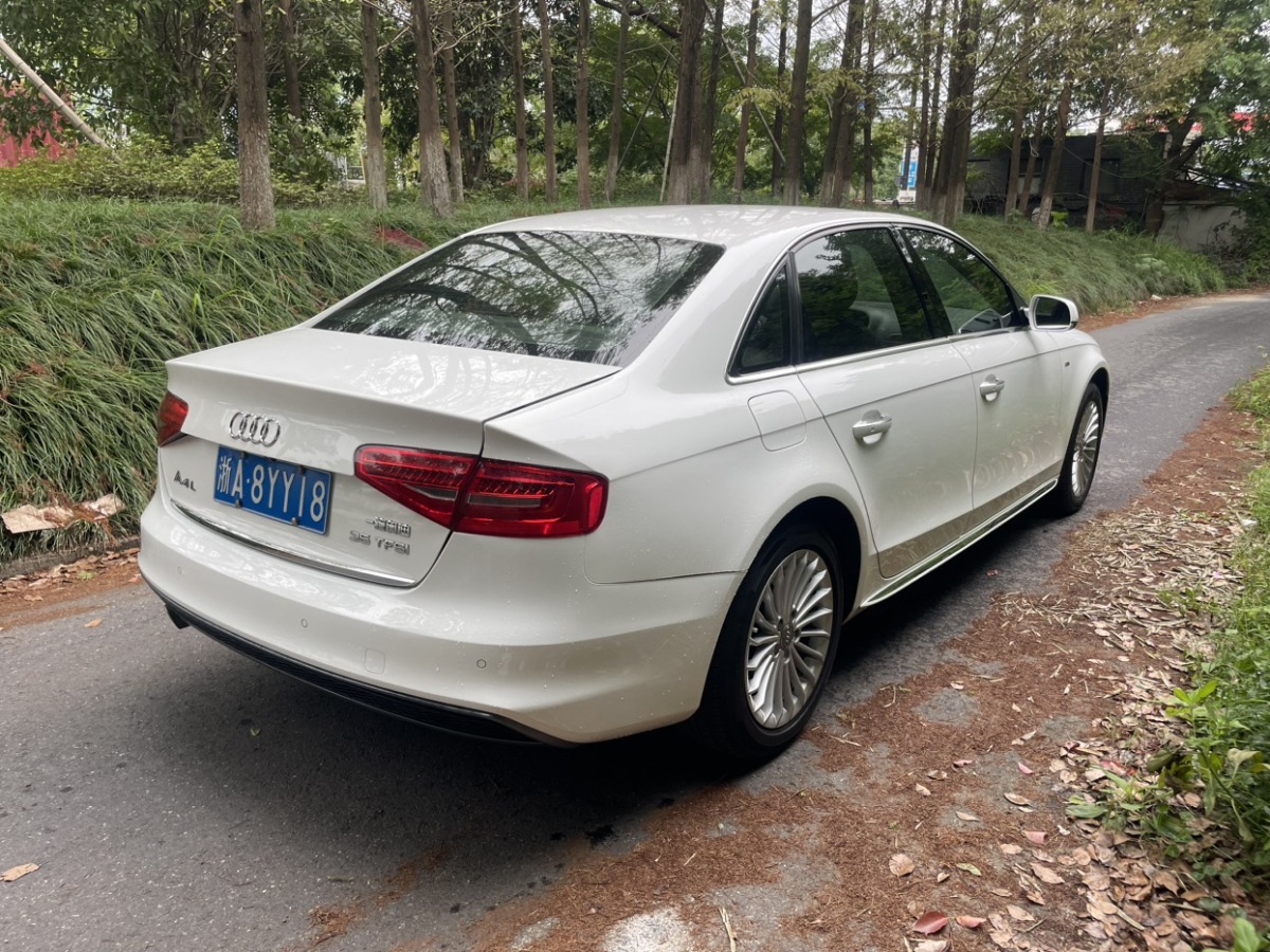 奧迪 奧迪A4L  2016款 35 TFSI 自動技術(shù)型圖片