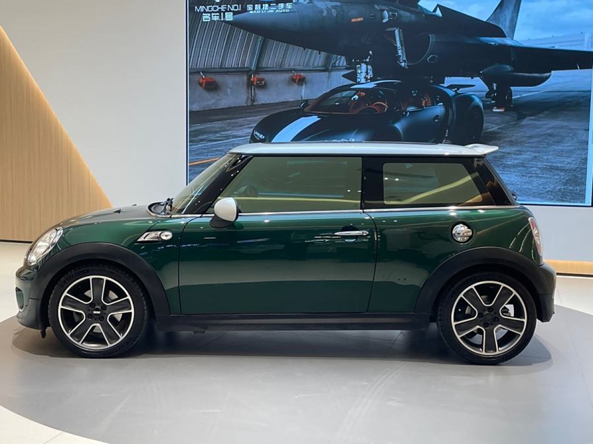 MINI CLUBMAN  2012款 1.6T COOPER S 中國任務(wù)版圖片