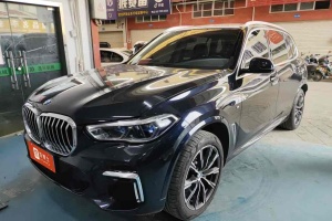 宝马X5 宝马 改款 xDrive 30Li 尊享型M运动套装