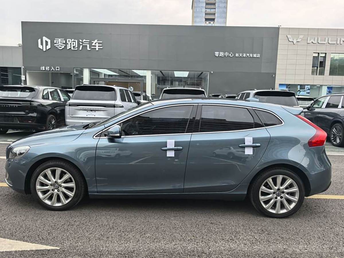 沃爾沃 V40  2014款 2.0T 智雅版圖片