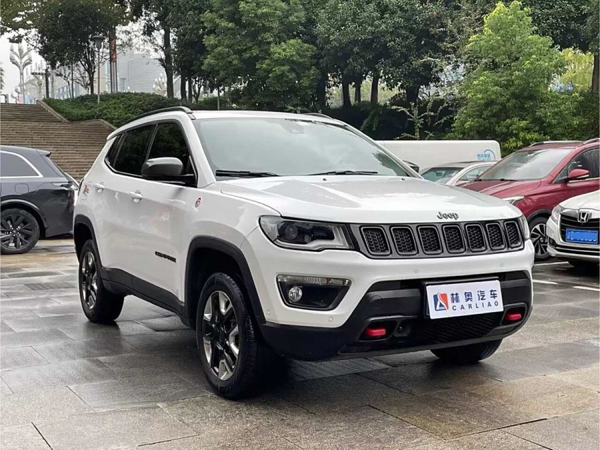 Jeep 指南者  2017款 200TS 自動高性能四驅(qū)版圖片