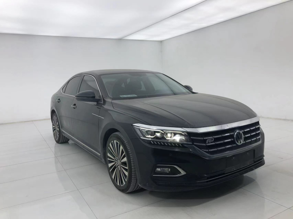 大众 帕萨特  2021款 330tsi 豪华版图片