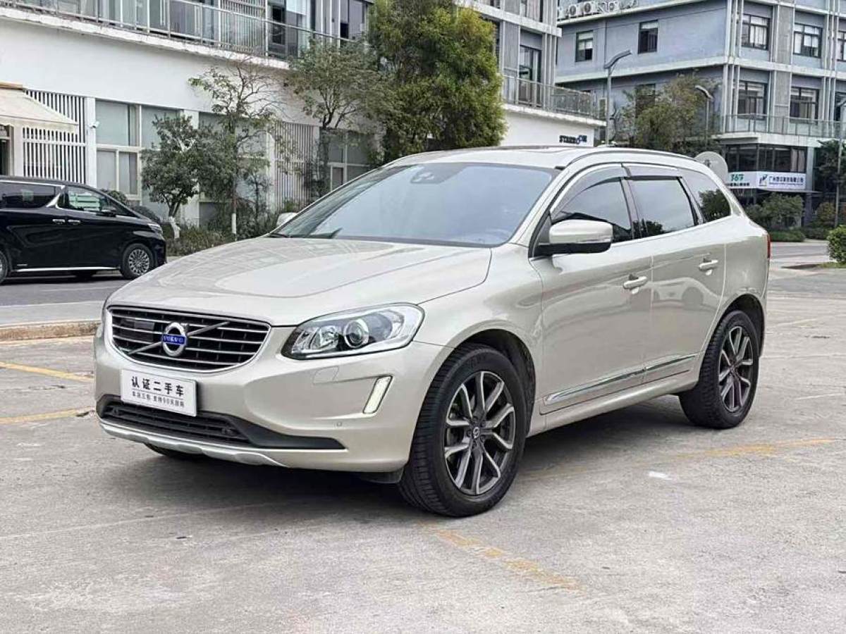 2017年3月沃爾沃 XC60  2017款 T5 AWD 智遠(yuǎn)升級(jí)版