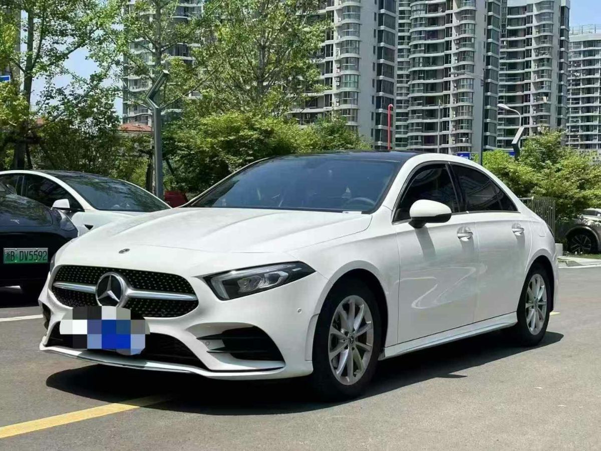 奔馳 奔馳A級(jí)  2020款 A 220 4MATIC圖片