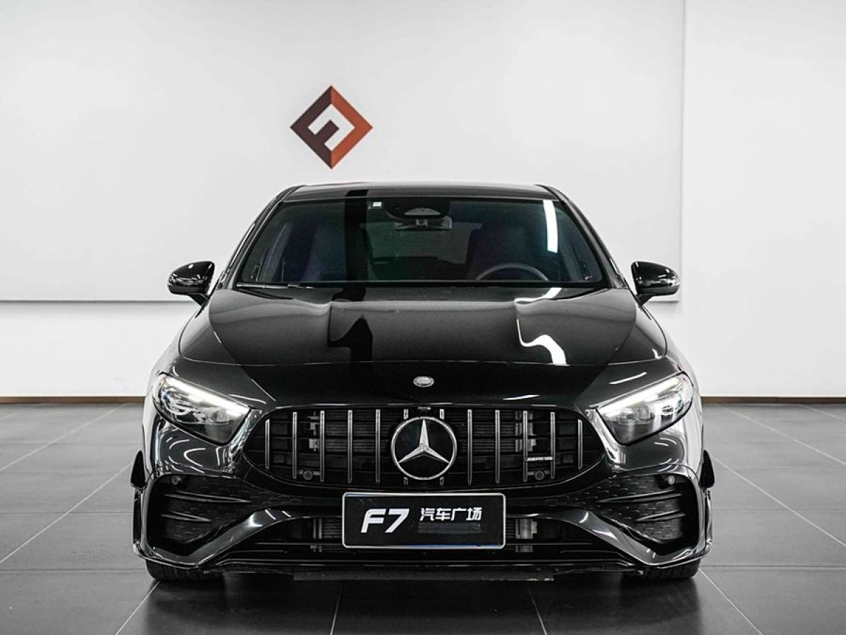 2024年7月奔馳 奔馳A級(jí)AMG  2024款 AMG A 35 4MATIC