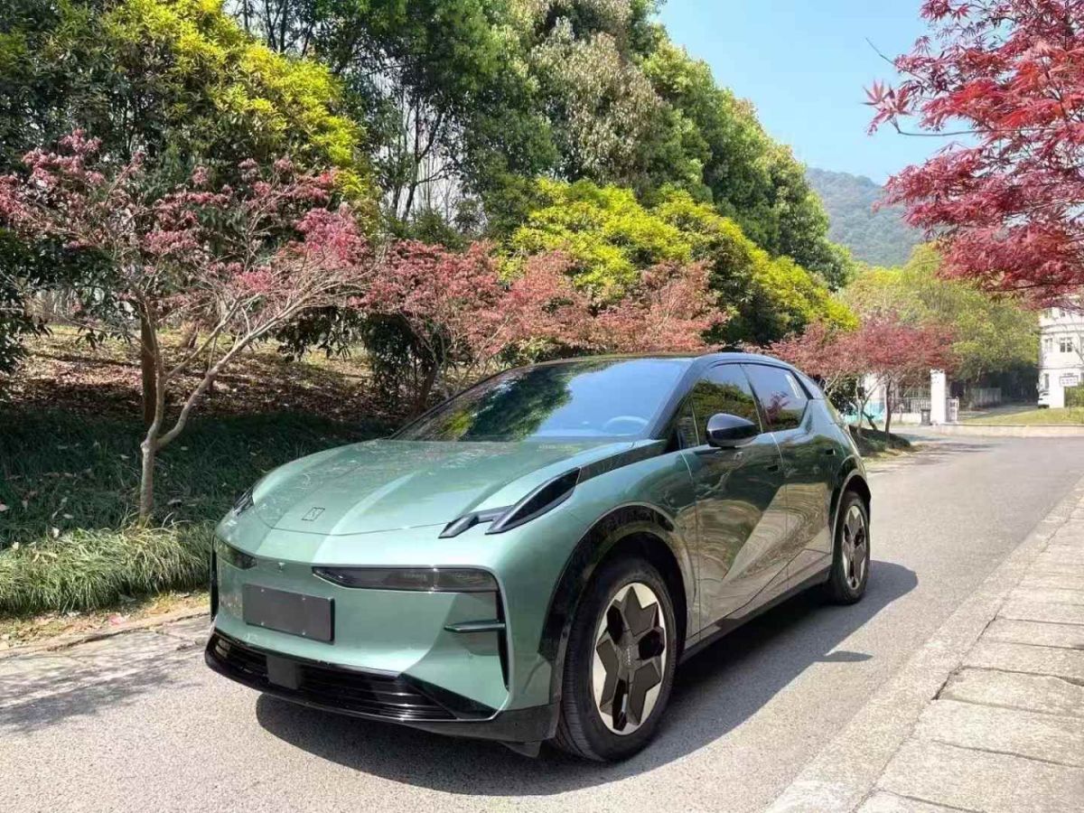 極氪 極氪X  2023款 后驅(qū)ME版 5座圖片