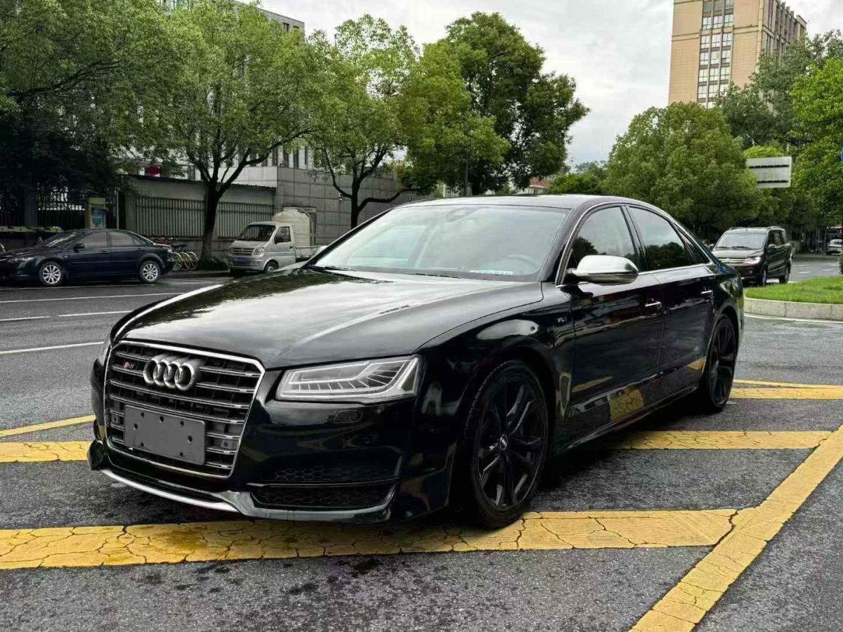奧迪 奧迪S8  2013款 S8 4.0TFSI quattro圖片