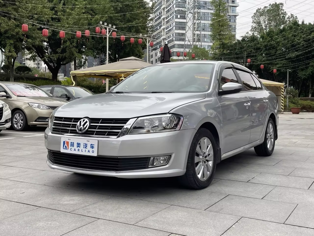 大眾 朗逸  2013款 改款 1.4TSI DSG舒適版圖片