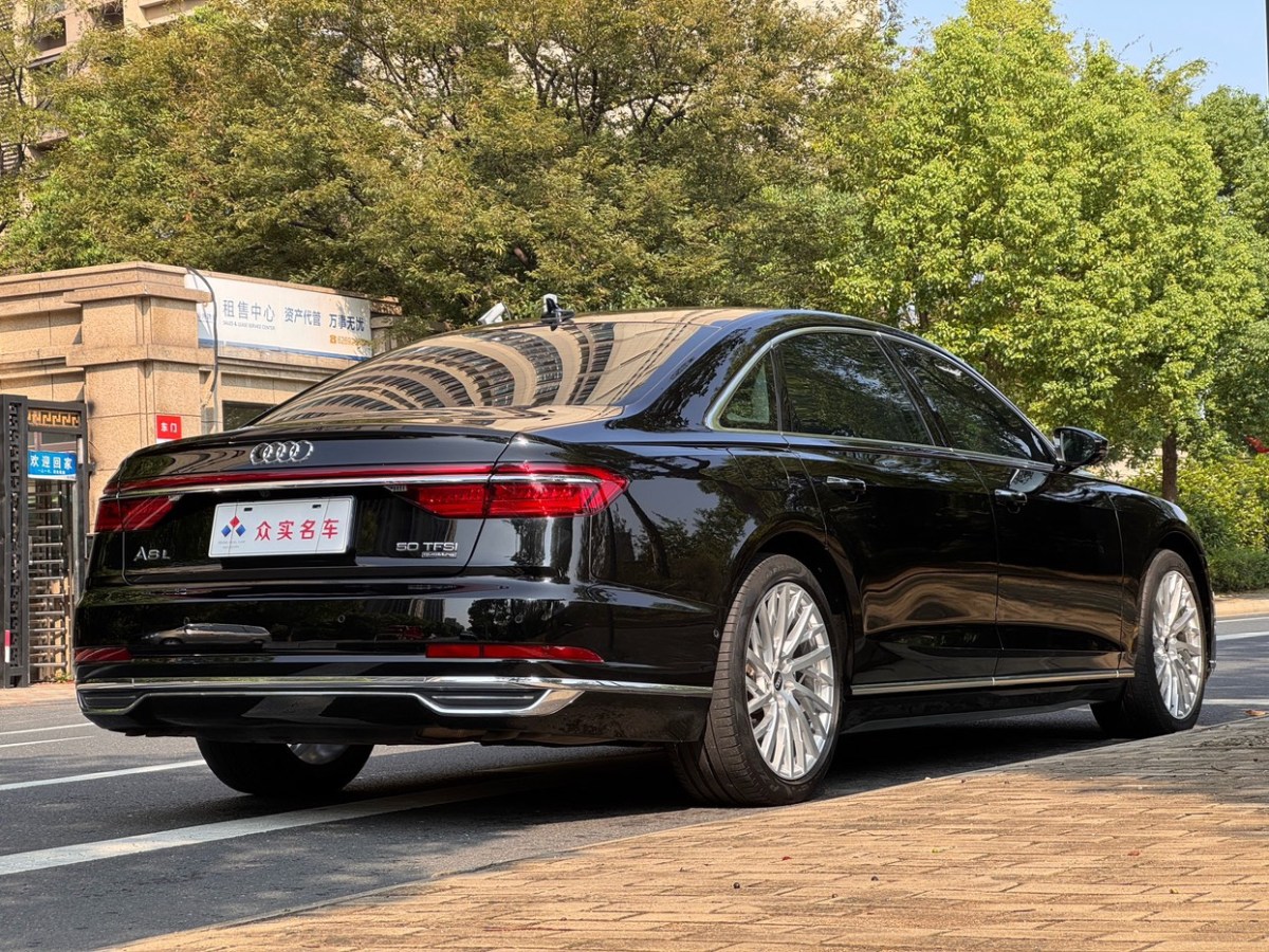 2021年3月奧迪 奧迪A8  2021款 A8L 50 TFSI quattro 豪華型