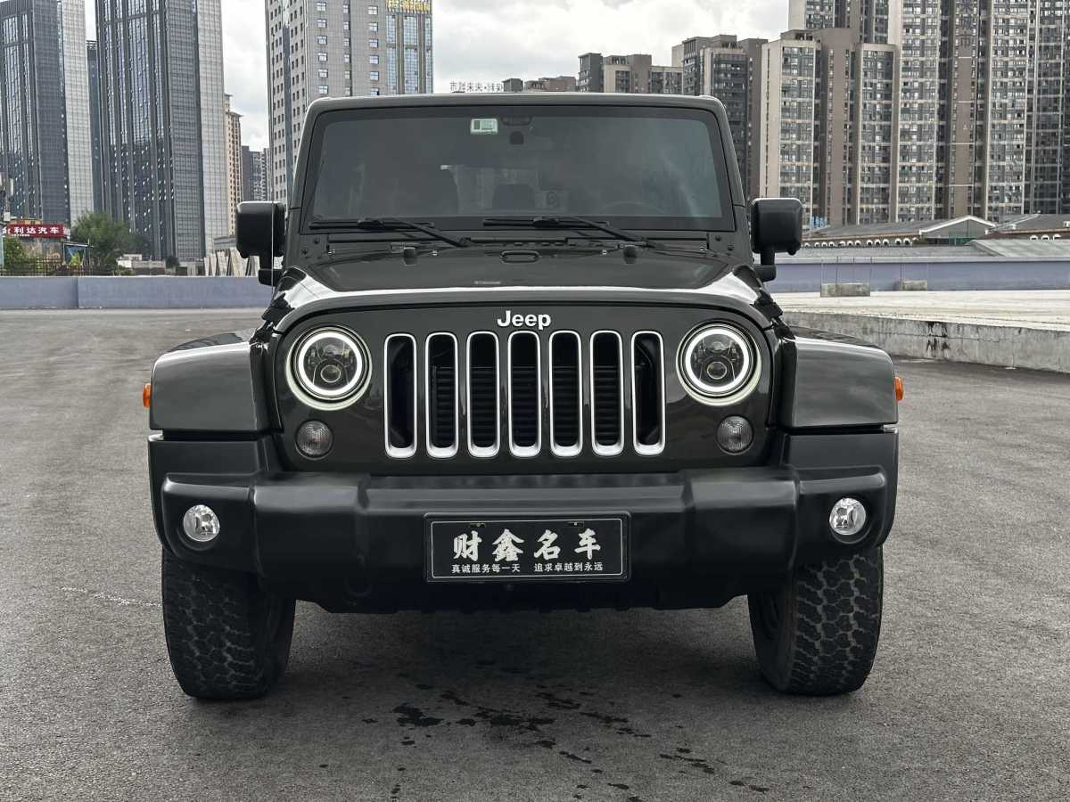 Jeep 牧馬人  2015款 2.8TD Sahara 四門舒享版圖片