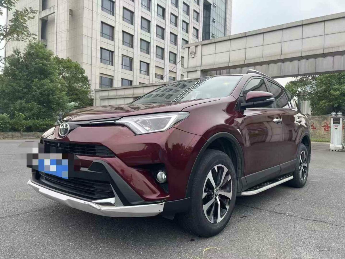 2017年12月豐田 RAV4 