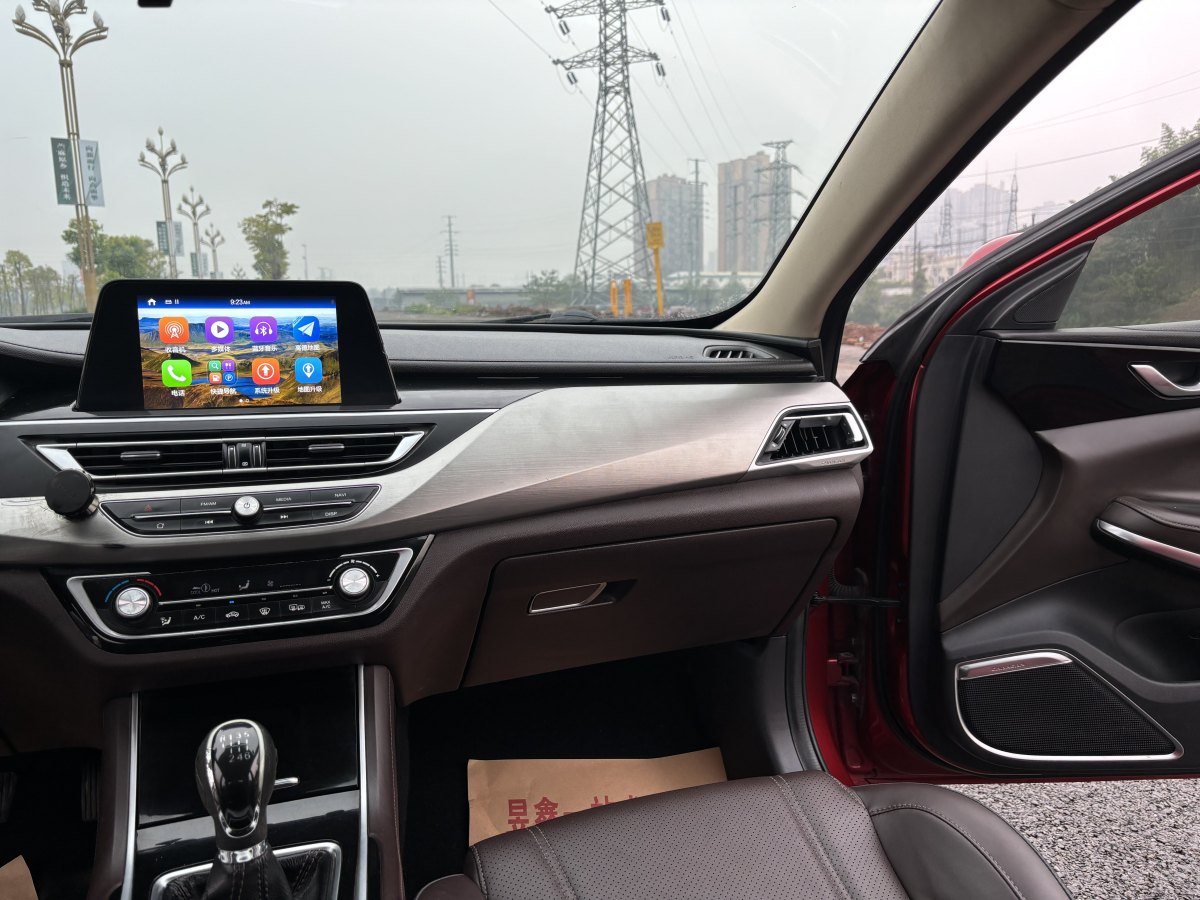 長(zhǎng)安 睿騁  2018款 CC 1.5T 典雅型圖片