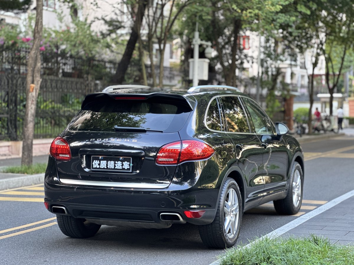 2013年5月保時(shí)捷 Cayenne  2011款 Cayenne 3.0T