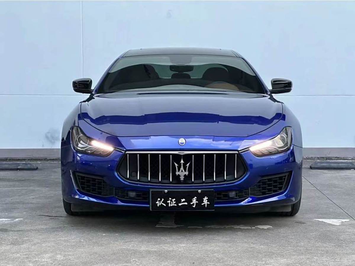 瑪莎拉蒂 Ghibli  2014款 3.0T 標(biāo)準(zhǔn)版圖片