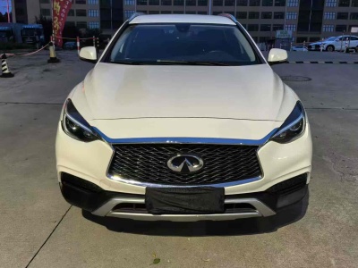 2018年3月 英菲尼迪 QX30(进口) 1.6T 两驱时尚版图片