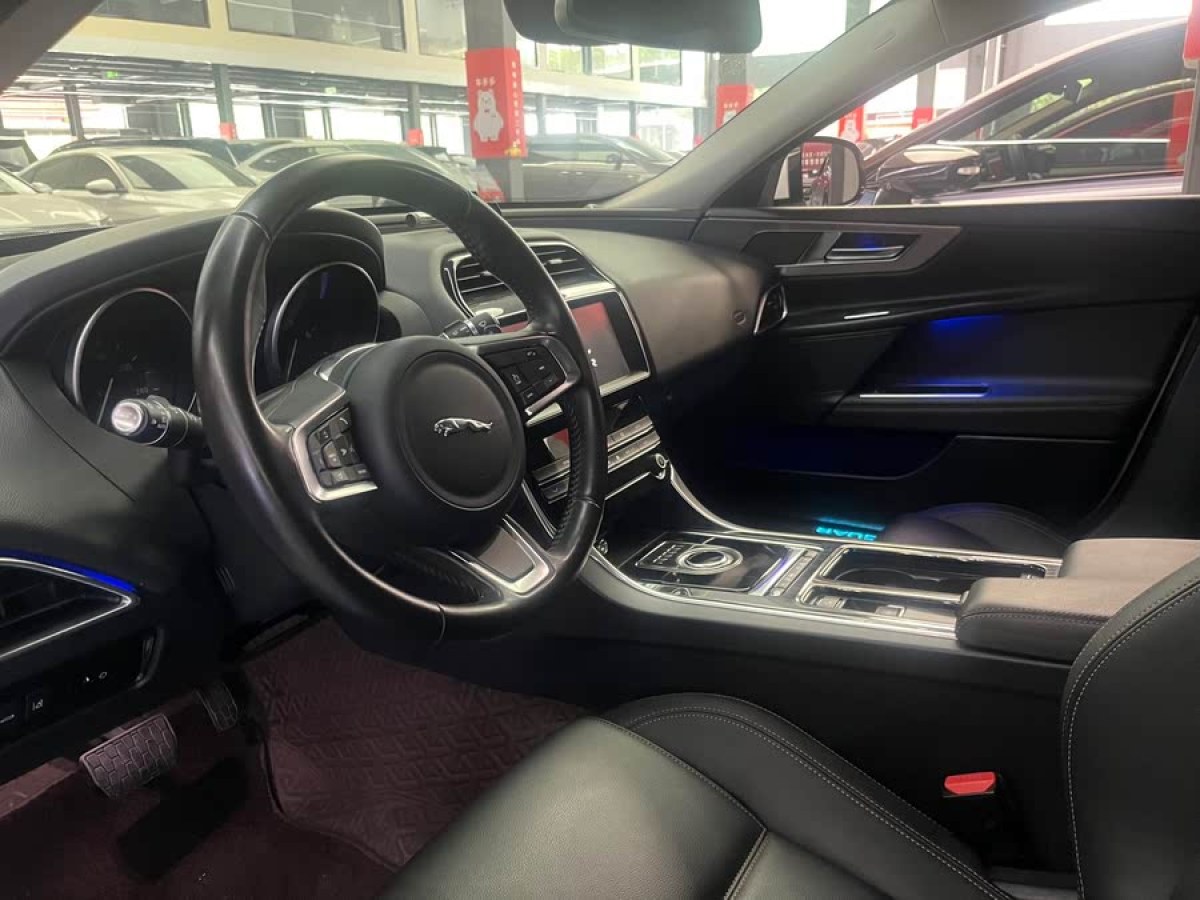 捷豹 XEL  2019款 2.0T 200PS 豪華版圖片