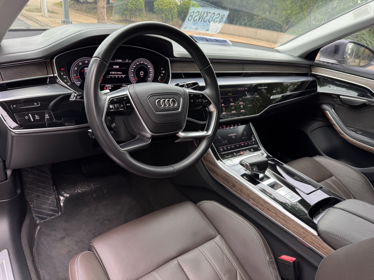 奧迪A8 2018款 A8L 55 TFSI quattro尊貴型圖片