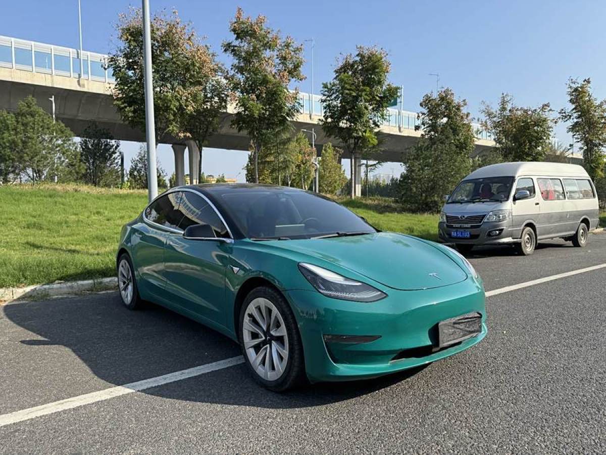 2019年10月特斯拉 Model 3  2019款 長續(xù)航全輪驅(qū)動版