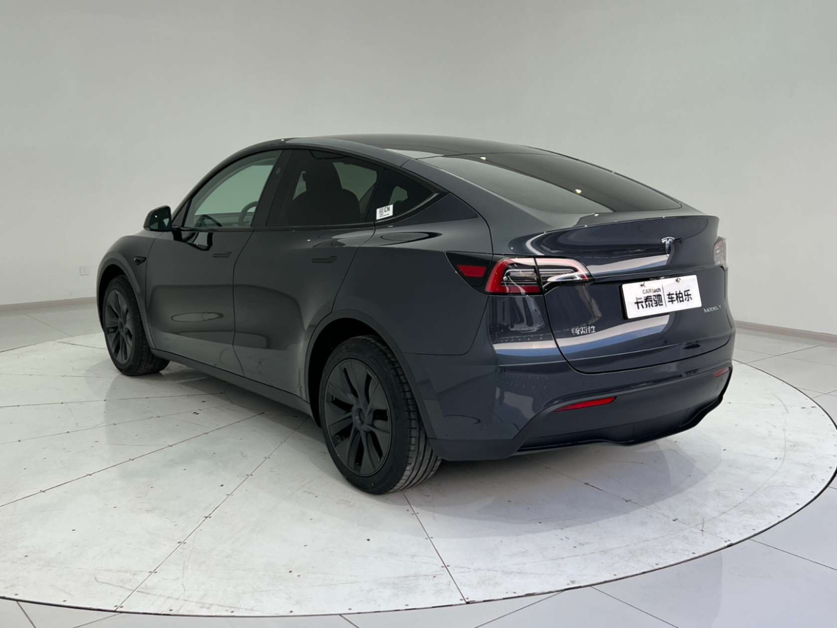 特斯拉 Model Y  2024款 長續(xù)航全輪驅(qū)動版圖片