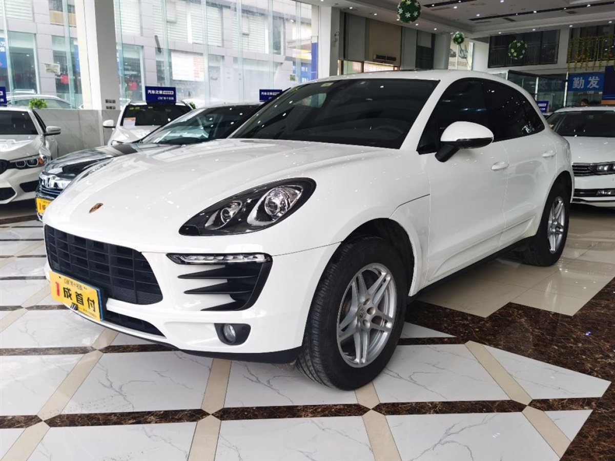 【重慶】2018年10月 保時捷 macan 2017款 macan 2.0t 自動檔