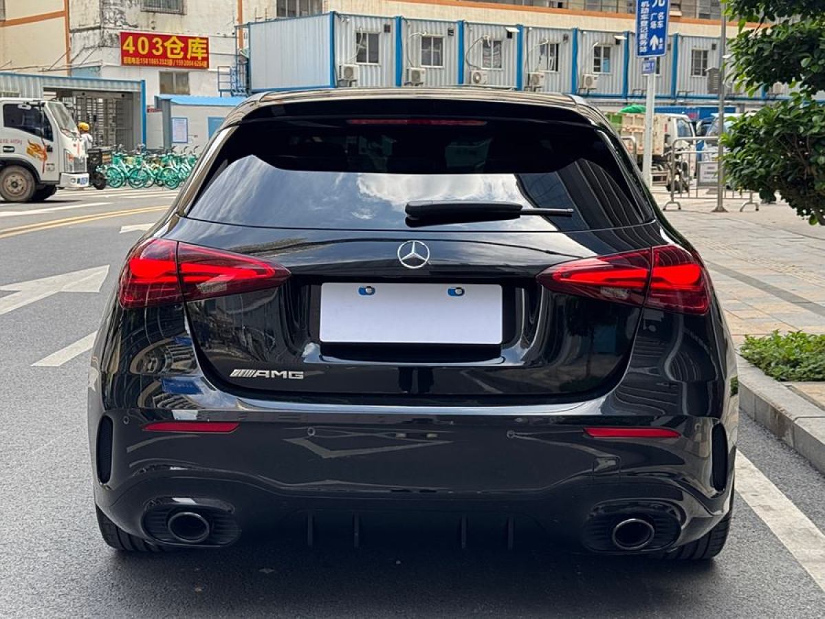 2024年5月奔馳 奔馳A級(jí)AMG  2024款 改款 AMG A 35 4MATIC