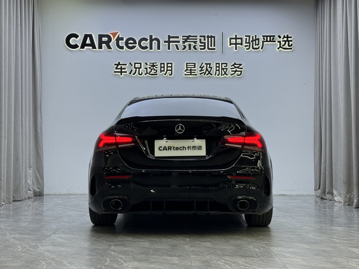 奔馳 奔馳A級AMG  2022款 AMG A 35 4MATIC圖片