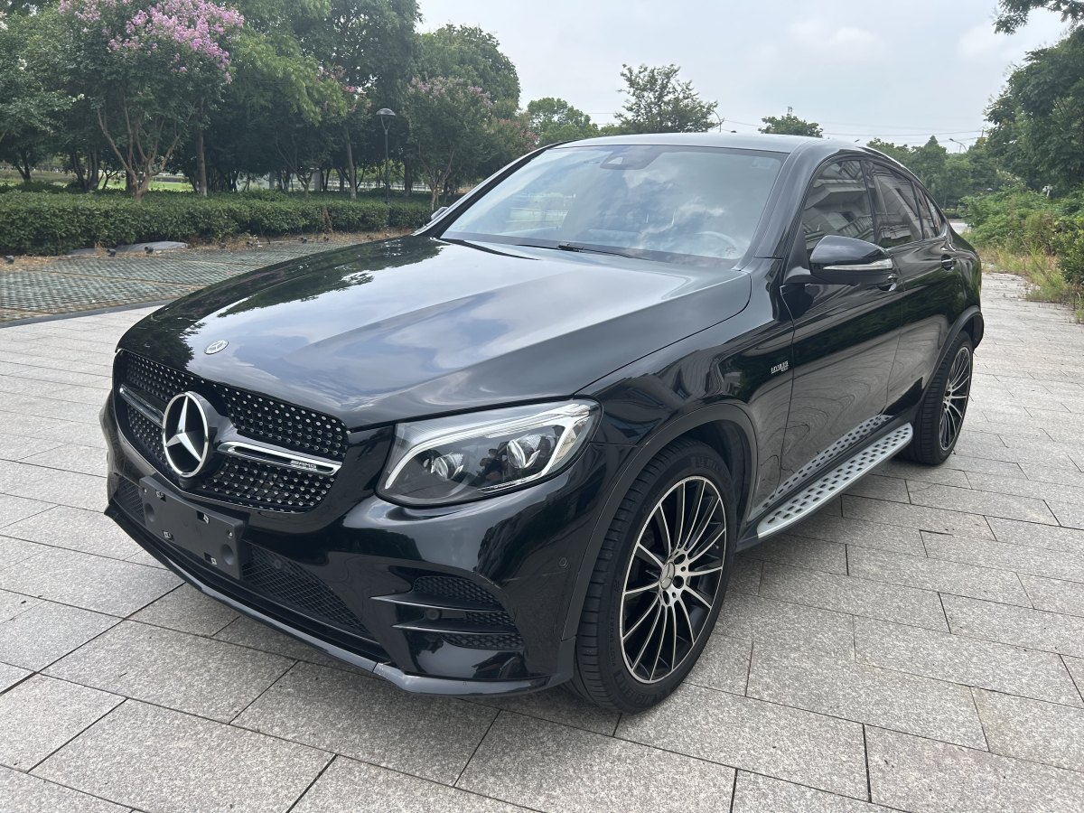 奔馳 奔馳GLC轎跑 AMG  2017款 AMG GLC 43 4MATIC 轎跑SUV圖片