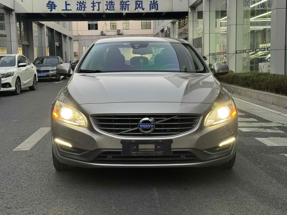 沃爾沃 S60  2014款 S60L 2.0T T5 智馭版圖片