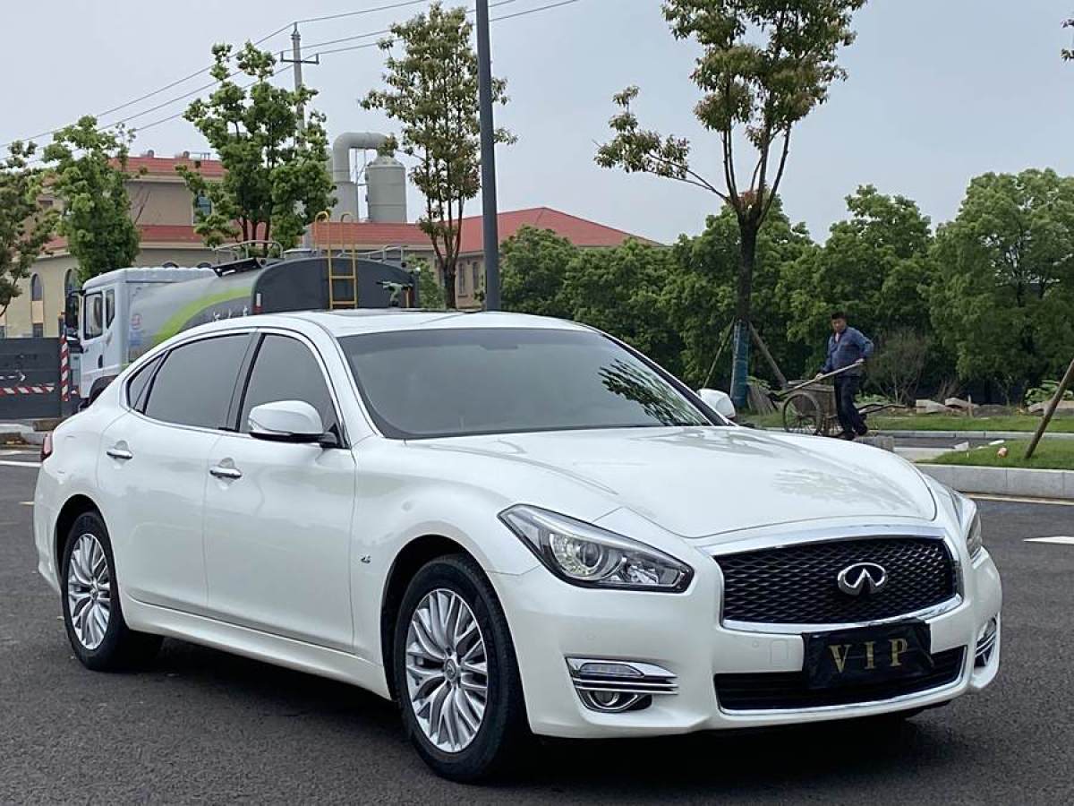 英菲尼迪 Q70  2015款 Q70L 2.5L 悅享版圖片