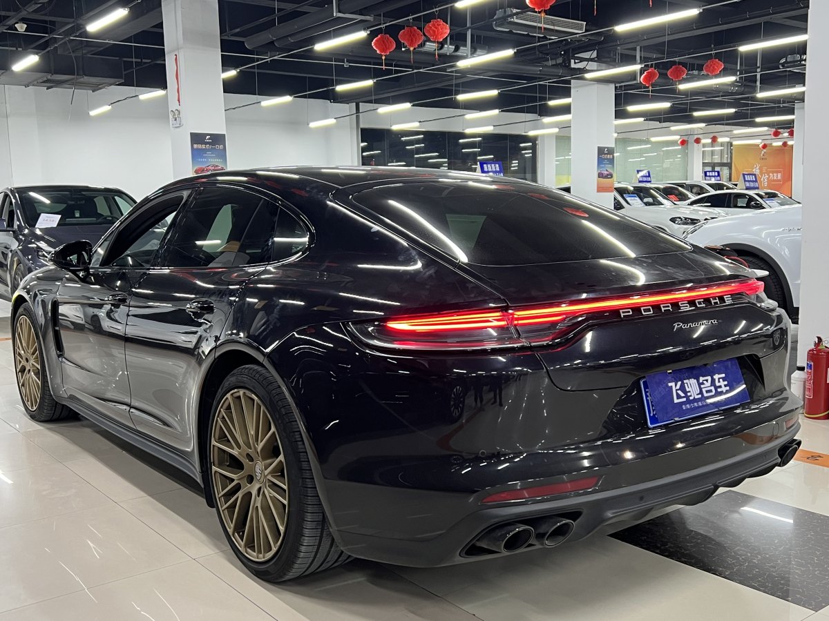 保時(shí)捷 Panamera  2023款 改款 Panamera 2.9T 鉑金版圖片